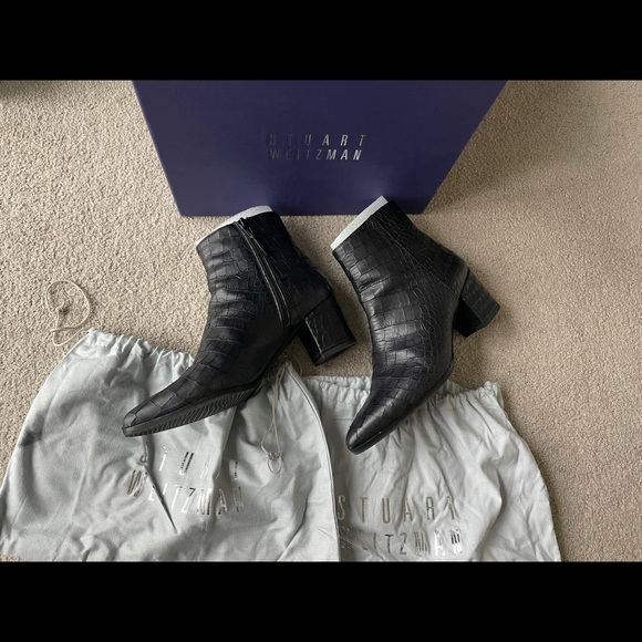 Stuart Weitzman boots - Picture 3 of 10